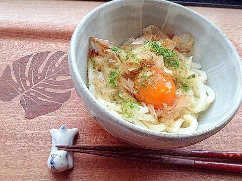 超簡単　シリコンスチーマーでぶっかけ卵うどん